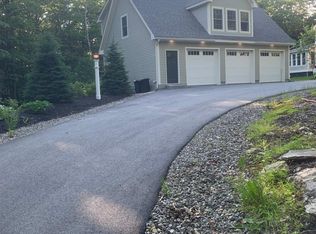 228 Bruce Hill Rd, Cumberland Center, ME 04021