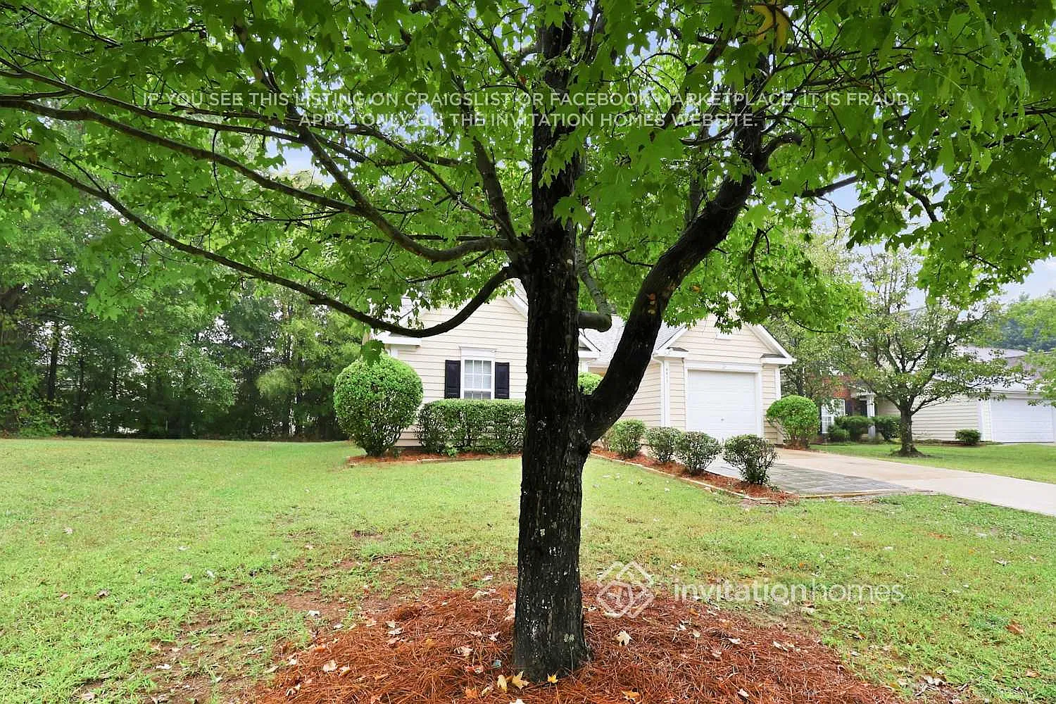 6617 Sweetfield Dr Charlotte, NC 28269 — Photo 3