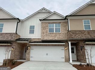 15 Creekside Commons Dr, Hoschton, GA 30548