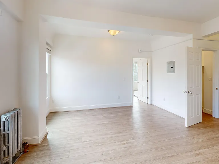 500 Stanyan Street — Photo 2
