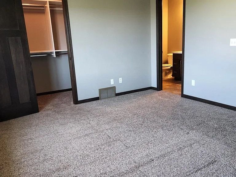 9522 W Gert St — Photo 6