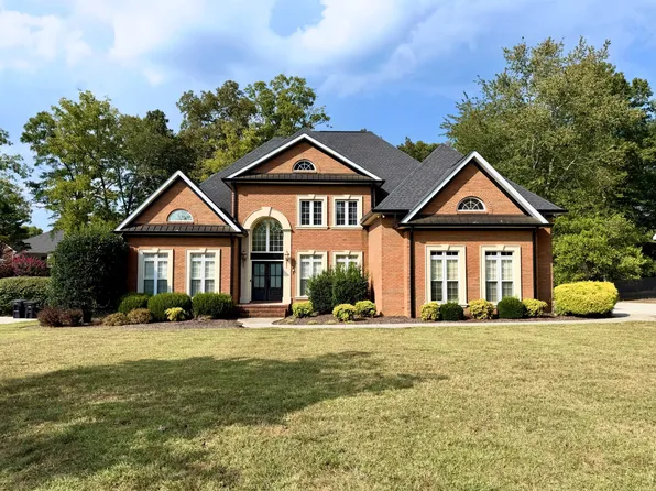 106 Somerset Ln, Tullahoma, TN 37388