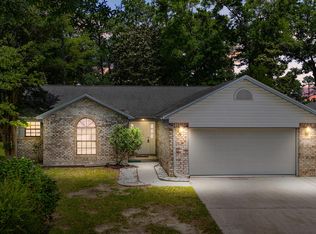 2776 Santa Rosa Cir, Lillian, AL 36549