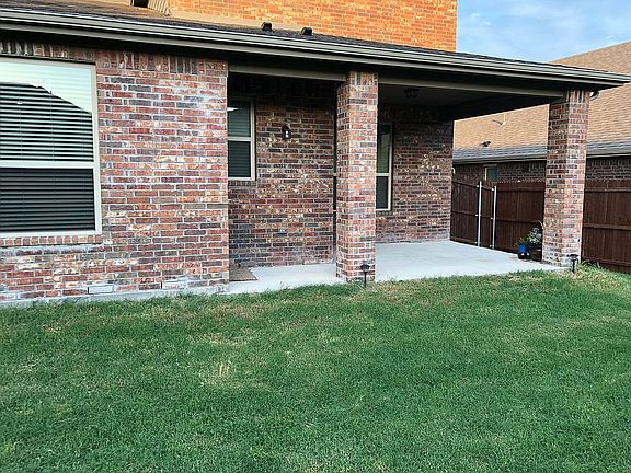 3rd image of 12931 Adela Dr