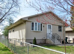 1420 North Ave, Round Lake Beach, IL