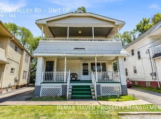 4225 Valley Rd, Cleveland, OH 44109