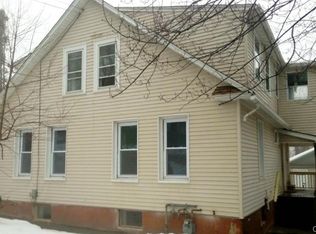 34 Grace St, Fairfield, CT 06825