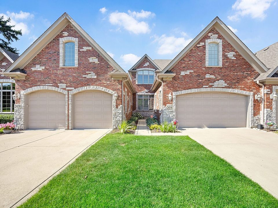 1st image of 2454 Durand Dr
