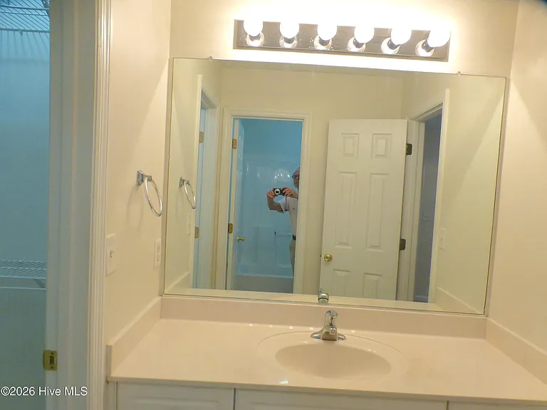 1433 Anna Way — Photo 7