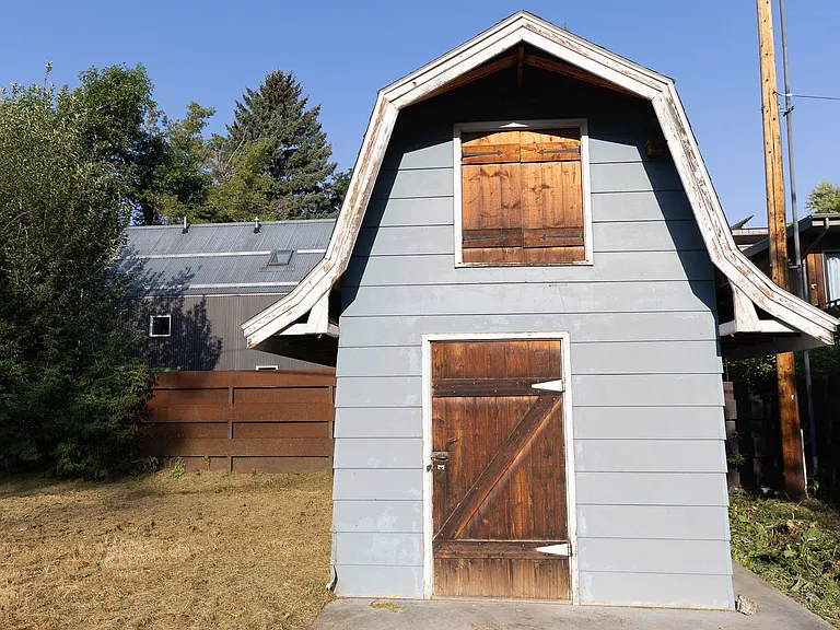 Downtown Bozeman Living — Photo 24