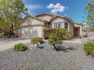 9805 Morning Sun Trl SW, Albuquerque, NM 87121