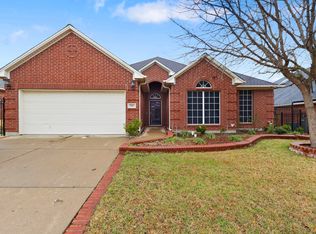 7917 Raton Ridge Ln, Arlington, TX 76002