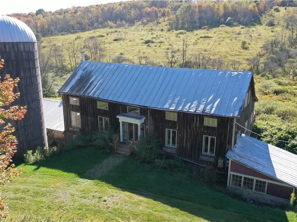 4555 Elwood Rd #11, Cincinnatus, NY 13040