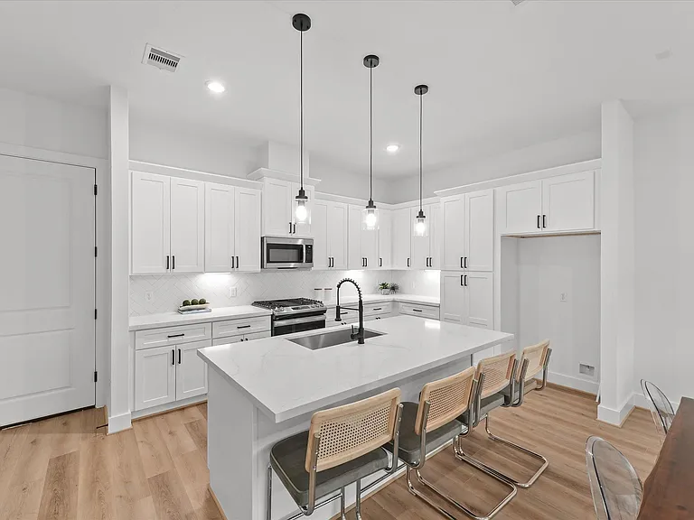 1019 Upside Wheatley Ln — Photo 5