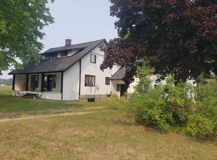 9242 Federal Rd, Howard City, MI 49329