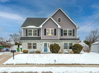 19 Caldwell Rd, Edison, NJ 08817