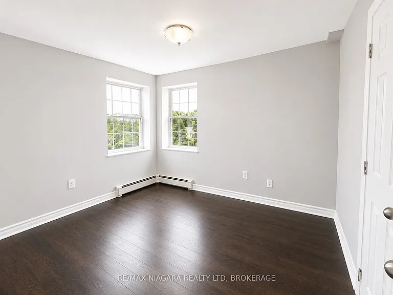 143 Westchester Cres #8 — Photo 6