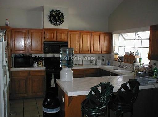2nd image of 817 Sea Pines Ln