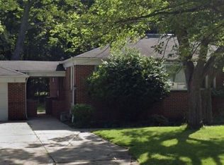 545 Lloyd Rd, Euclid, OH 44132