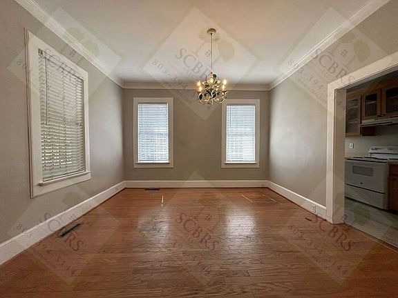 3rd image of 2219 Lee St Unit A