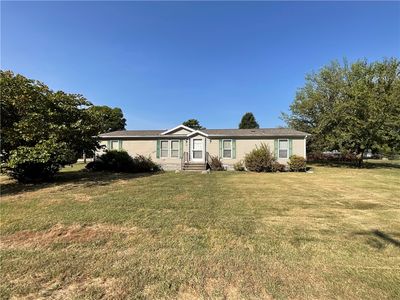 102 S Van Buren St, Watson, IL, 62473