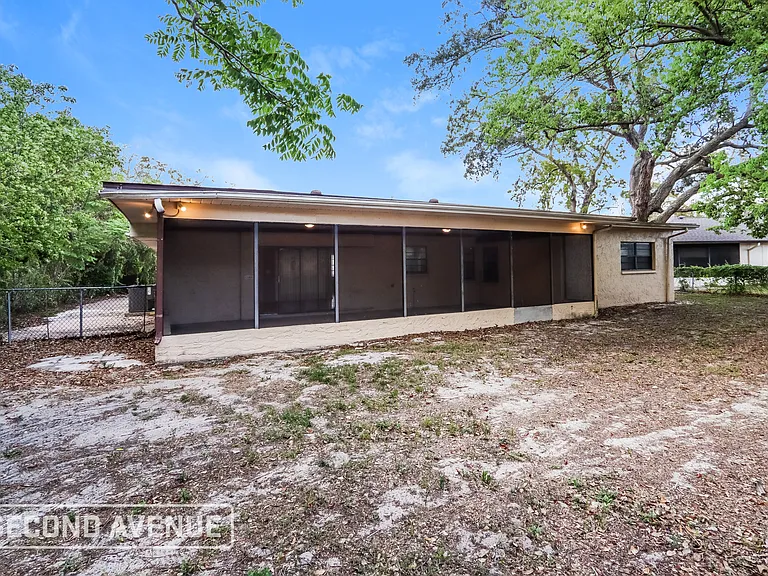 8262 Norbert St — Photo 18