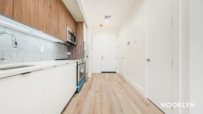 Rented by Nooklyn NYC LLC | media 2