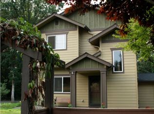 90186 Power Ln, Elmira, OR 97437