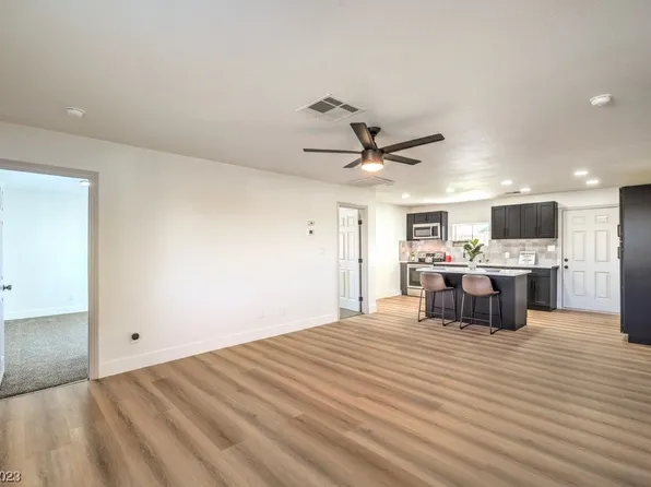 251 Tungsten St, Henderson, NV 89015