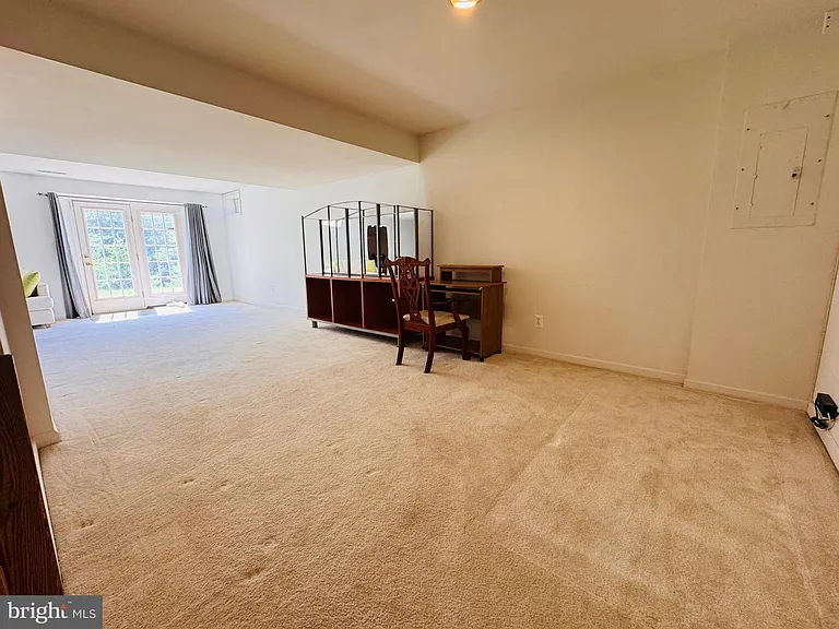 17754 Avenel Ln — Photo 3