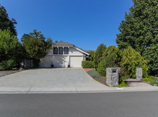 27746 Hidden Trail Rd, Laguna Hills, CA 92653