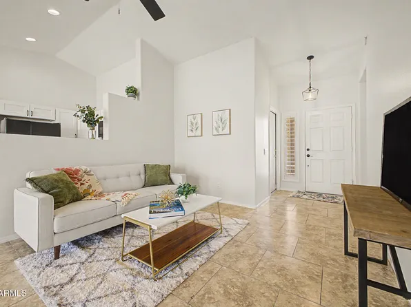 6893 S LAKE FOREST Court, Chandler, AZ 85249
