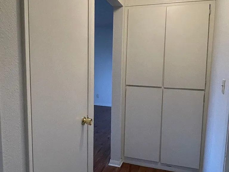 1295 Downard Ln — Photo 16