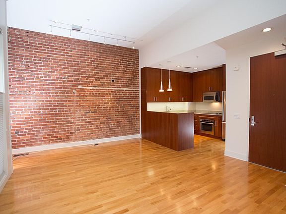 4th image of 333 Grant Ave APT 607