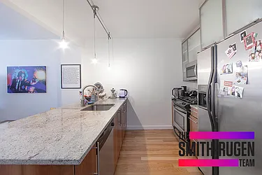 Rented by R New York