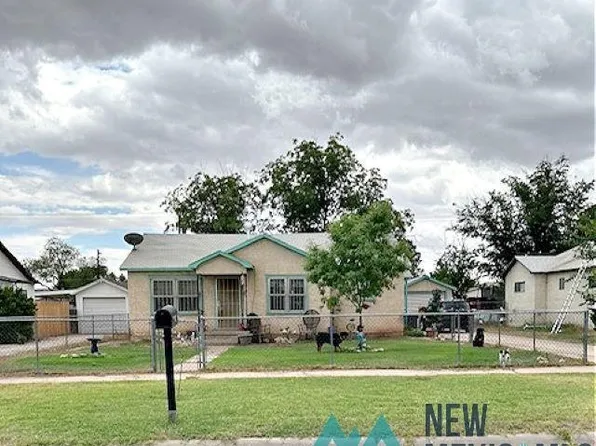 1504 W Tilden St, Roswell, NM 88203