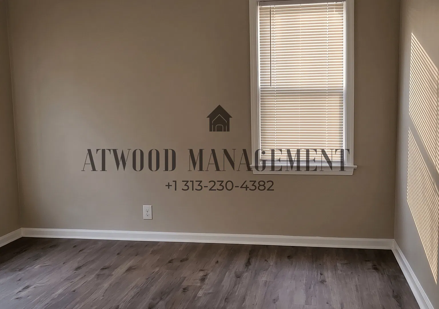 This beautifully updated 3-bedroom, 1-bath single-family home is ready for move-in! — Photo 4