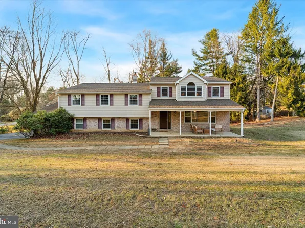 380 Ivy Ln, Glen Mills, PA 19342