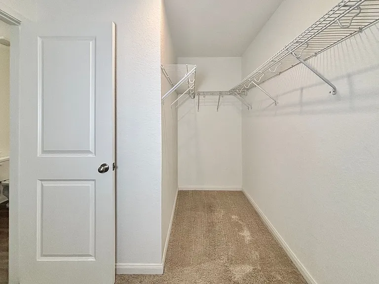 12731 Cygnus — Photo 13