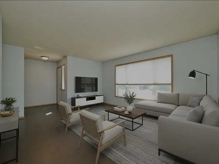 3 Bruton Pl — Photo 2