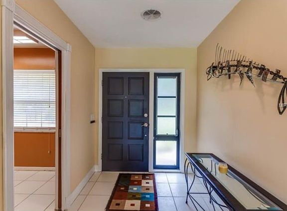 4th image of 1301 Highfield Dr