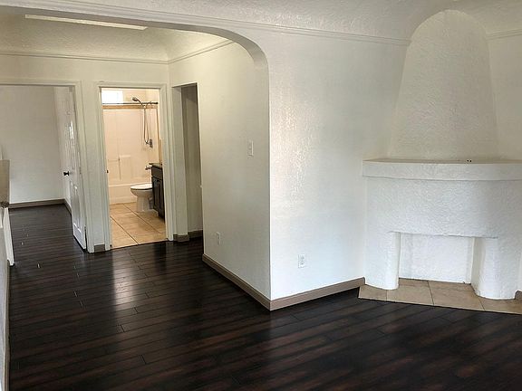2nd image of 234 W 21st St