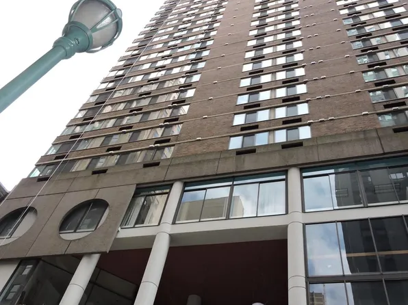 1420 Locust St APT 21F, Philadelphia, PA 19102