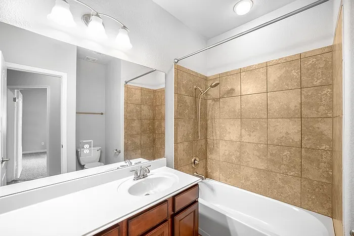 310 Bellagio Dr — Photo 15