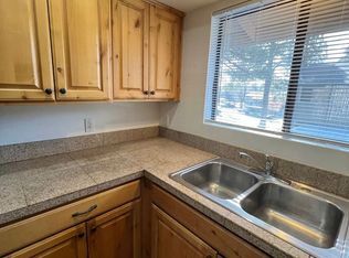 3200 S Litzler Dr APT 4-217, Flagstaff, AZ 86005