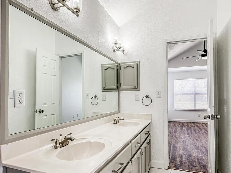 1229 Diamond Cove Pl — Photo 54