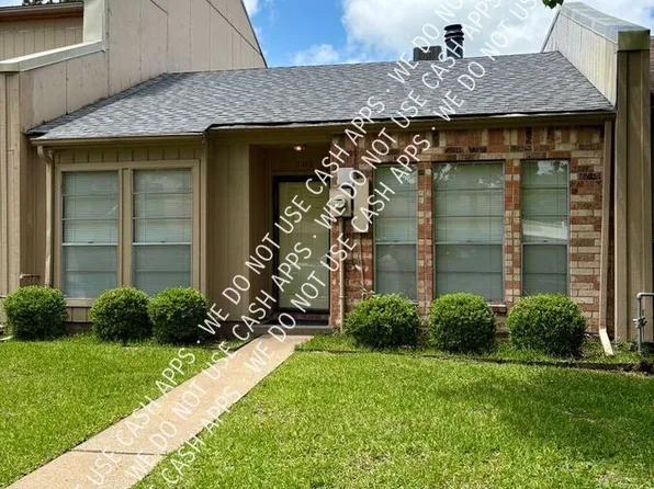 908 Townwood Dr, Lufkin, TX 75904