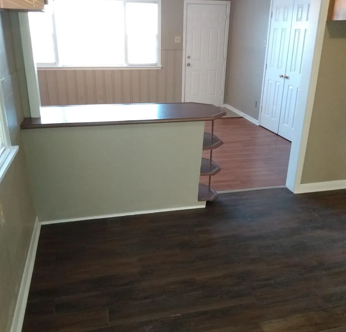 3 bed, 1450 sqft, $1,495 — Photo 2