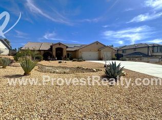16209 Ridge View Dr, Apple Valley, CA 92307