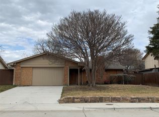 1909 Sunridge Rd, Carrollton, TX 75006